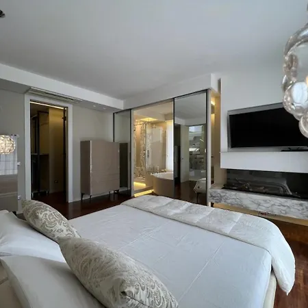 Modern Villa In Marbella Apartment *